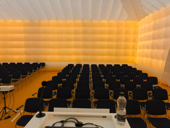 Inflatable Cube
